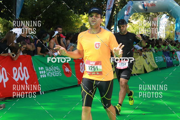 Buy your photos of the eventMeia Maratona Do 2017 on Fotop