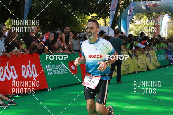 Buy your photos of the eventMeia Maratona Do 2017 on Fotop