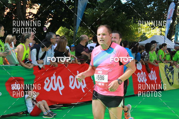 Buy your photos of the eventMeia Maratona Do 2017 on Fotop