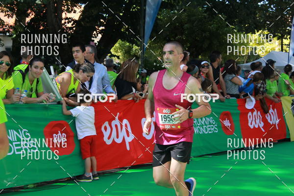 Buy your photos of the eventMeia Maratona Do 2017 on Fotop