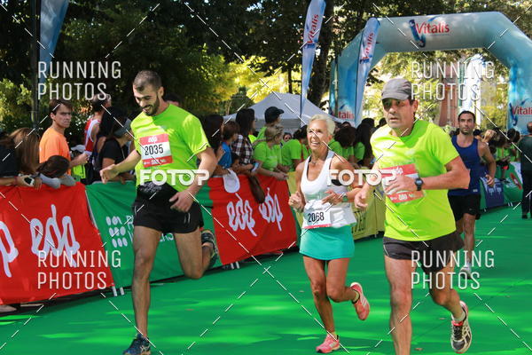 Buy your photos of the eventMeia Maratona Do 2017 on Fotop