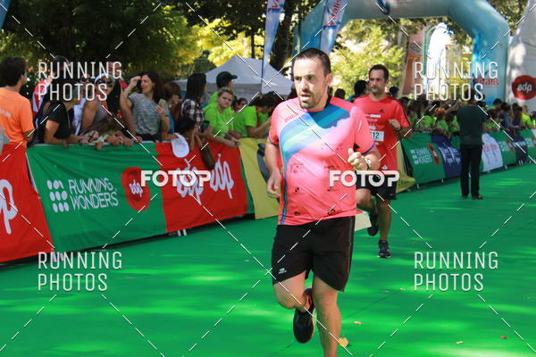 Buy your photos of the eventMeia Maratona Do 2017 on Fotop