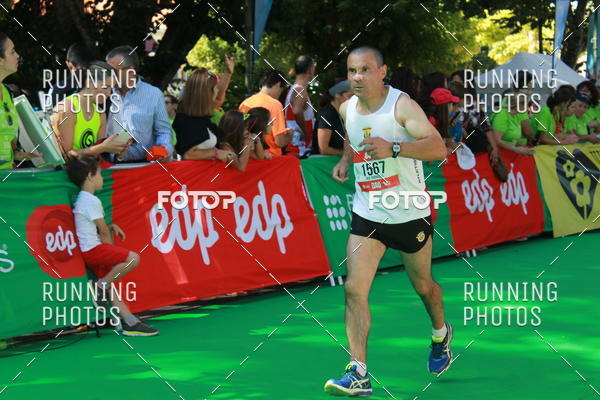 Buy your photos of the eventMeia Maratona Do 2017 on Fotop