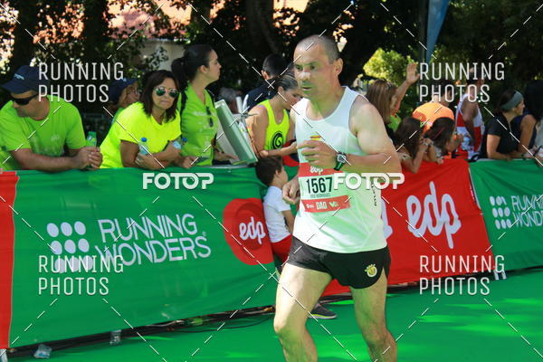 Buy your photos of the eventMeia Maratona Do 2017 on Fotop