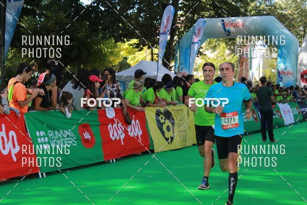 Buy your photos of the eventMeia Maratona Do 2017 on Fotop