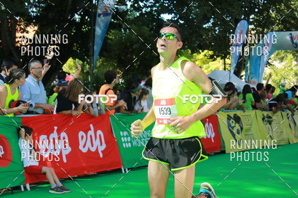 Buy your photos of the eventMeia Maratona Do 2017 on Fotop