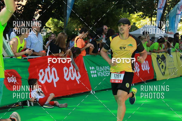 Buy your photos of the eventMeia Maratona Do 2017 on Fotop