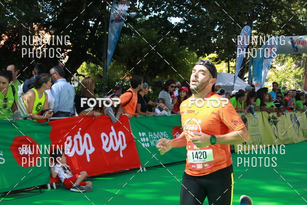 Buy your photos of the eventMeia Maratona Do 2017 on Fotop