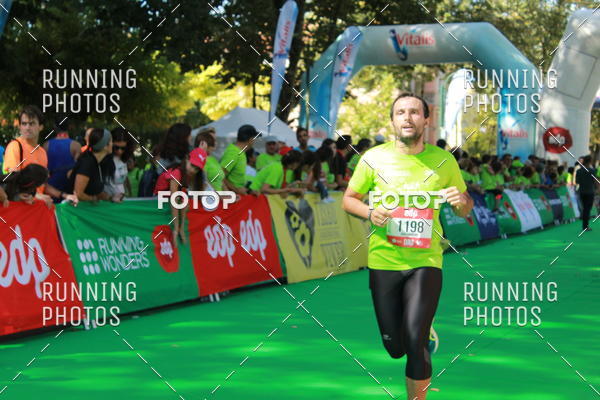 Buy your photos of the eventMeia Maratona Do 2017 on Fotop