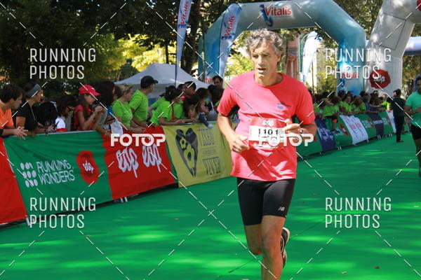 Buy your photos of the eventMeia Maratona Do 2017 on Fotop