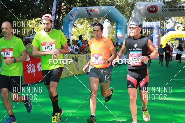 Buy your photos of the eventMeia Maratona Do 2017 on Fotop