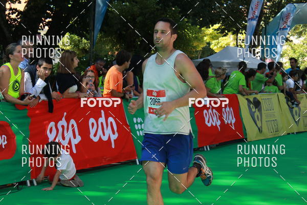 Buy your photos of the eventMeia Maratona Do 2017 on Fotop