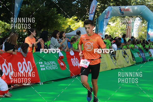 Buy your photos of the eventMeia Maratona Do 2017 on Fotop