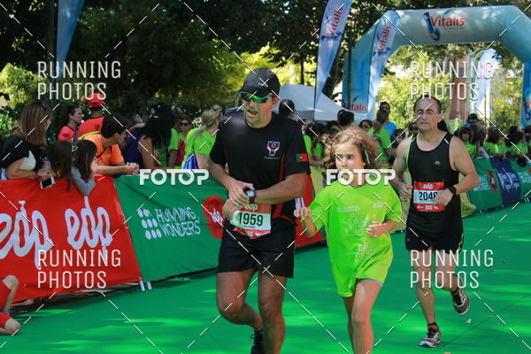 Buy your photos of the eventMeia Maratona Do 2017 on Fotop