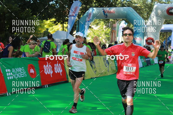 Buy your photos of the eventMeia Maratona Do 2017 on Fotop