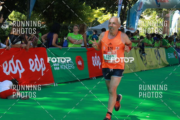 Buy your photos of the eventMeia Maratona Do 2017 on Fotop