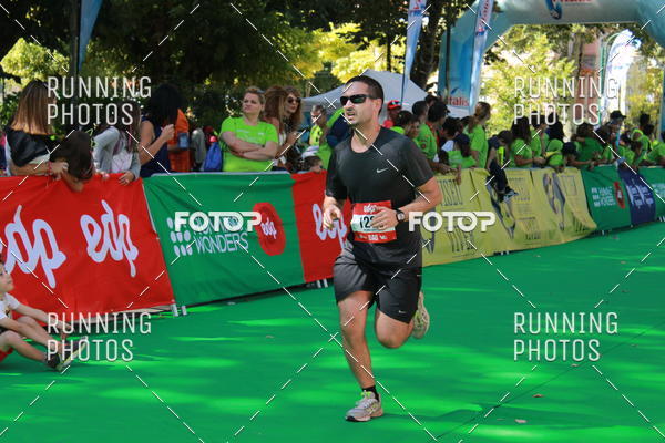 Buy your photos of the eventMeia Maratona Do 2017 on Fotop
