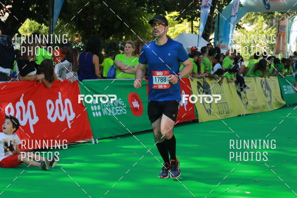 Buy your photos of the eventMeia Maratona Do 2017 on Fotop