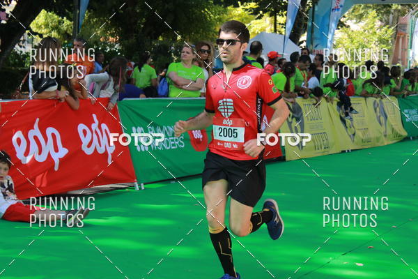 Buy your photos of the eventMeia Maratona Do 2017 on Fotop