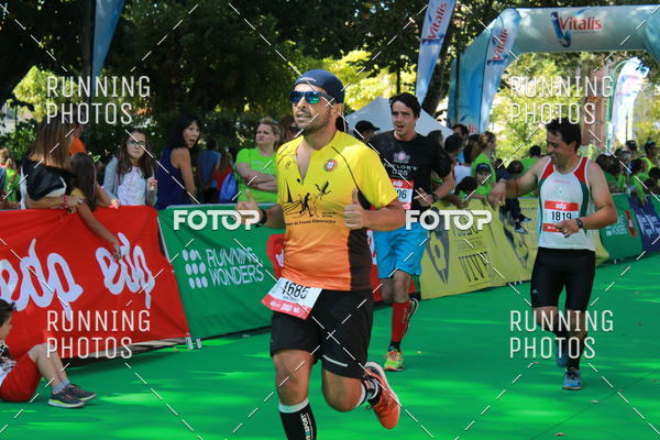 Buy your photos of the eventMeia Maratona Do 2017 on Fotop