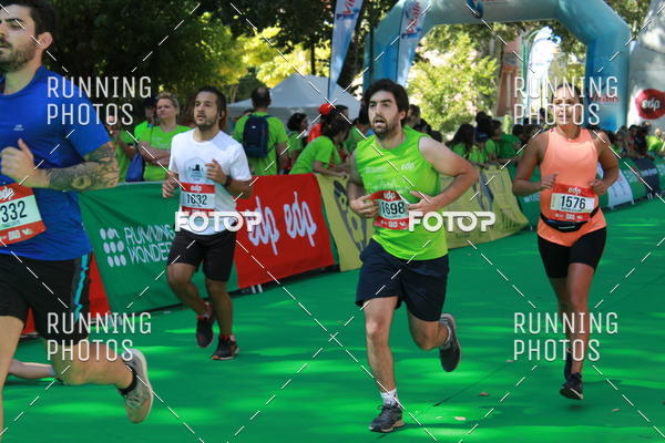Buy your photos of the eventMeia Maratona Do 2017 on Fotop