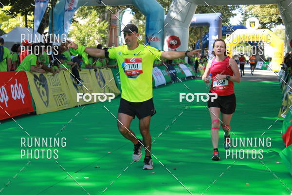 Buy your photos of the eventMeia Maratona Do 2017 on Fotop