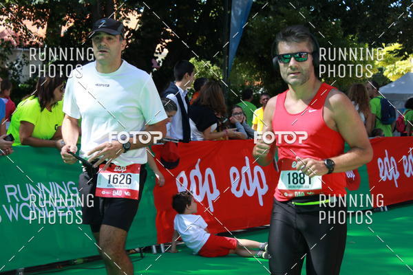 Buy your photos of the eventMeia Maratona Do 2017 on Fotop