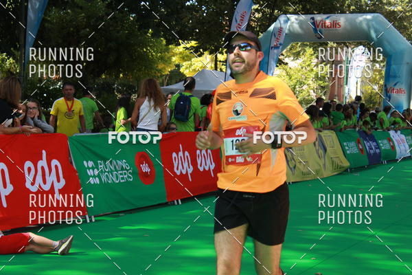 Buy your photos of the eventMeia Maratona Do 2017 on Fotop