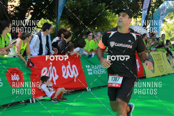Buy your photos of the eventMeia Maratona Do 2017 on Fotop