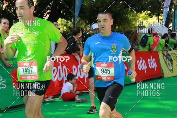 Buy your photos of the eventMeia Maratona Do 2017 on Fotop