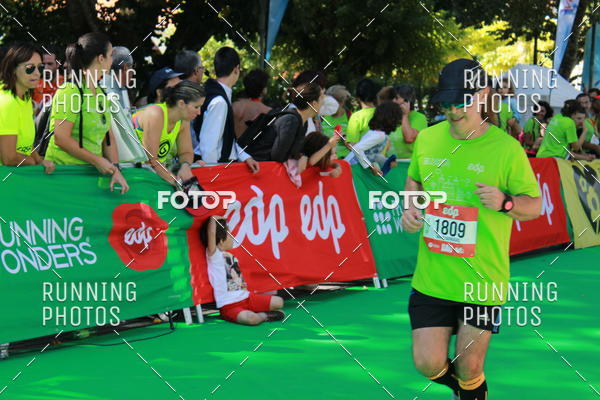 Buy your photos of the eventMeia Maratona Do 2017 on Fotop