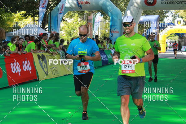Buy your photos of the eventMeia Maratona Do 2017 on Fotop
