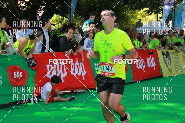 Buy your photos of the eventMeia Maratona Do 2017 on Fotop