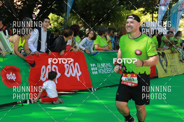Buy your photos of the eventMeia Maratona Do 2017 on Fotop