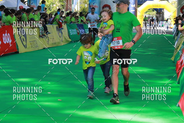 Buy your photos of the eventMeia Maratona Do 2017 on Fotop