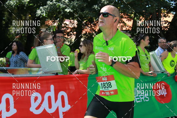 Buy your photos of the eventMeia Maratona Do 2017 on Fotop