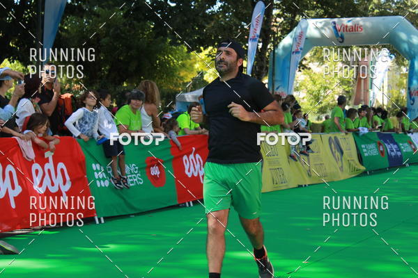 Buy your photos of the eventMeia Maratona Do 2017 on Fotop