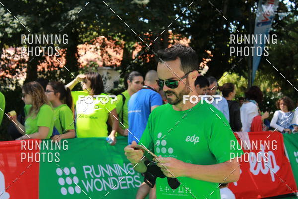Buy your photos of the eventMeia Maratona Do 2017 on Fotop