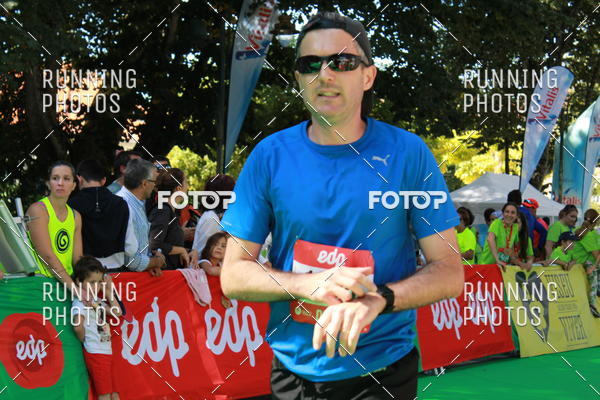 Buy your photos of the eventMeia Maratona Do 2017 on Fotop