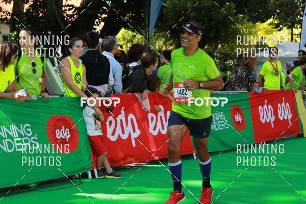 Buy your photos of the eventMeia Maratona Do 2017 on Fotop