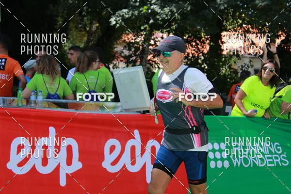 Buy your photos of the eventMeia Maratona Do 2017 on Fotop