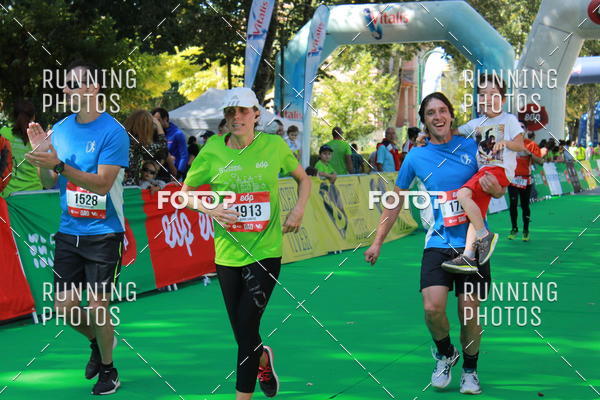 Buy your photos of the eventMeia Maratona Do 2017 on Fotop