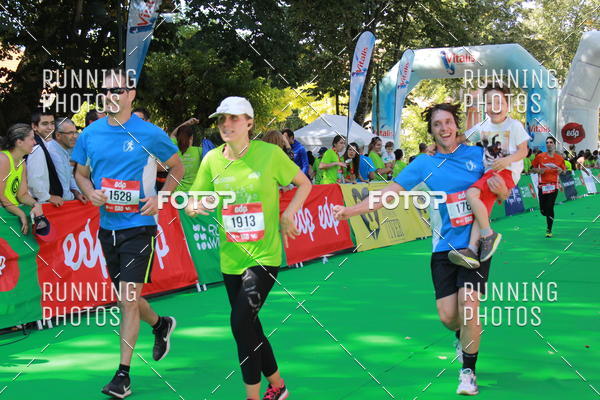 Buy your photos of the eventMeia Maratona Do 2017 on Fotop