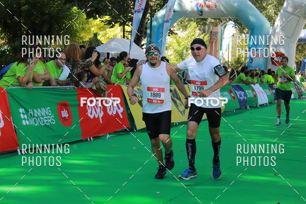 Buy your photos of the eventMeia Maratona Do 2017 on Fotop