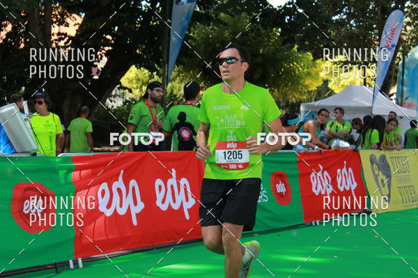 Buy your photos of the eventMeia Maratona Do 2017 on Fotop