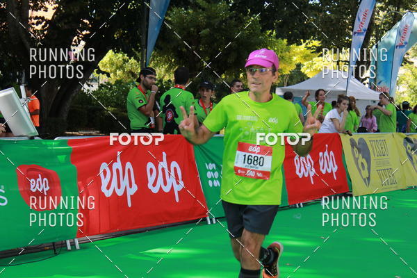 Buy your photos of the eventMeia Maratona Do 2017 on Fotop