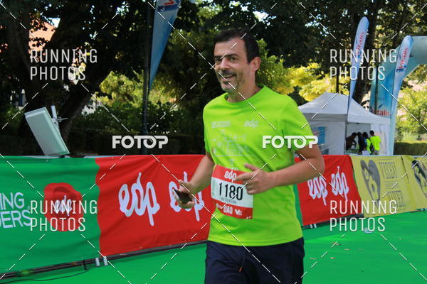Buy your photos of the eventMeia Maratona Do 2017 on Fotop