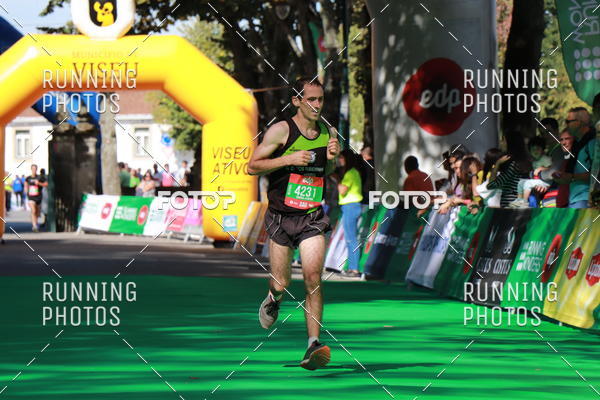 Buy your photos of the eventMeia Maratona Do 2017 on Fotop