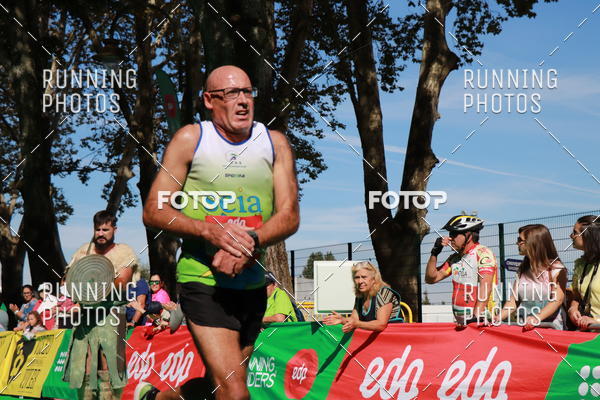 Buy your photos of the eventMeia Maratona Do 2017 on Fotop