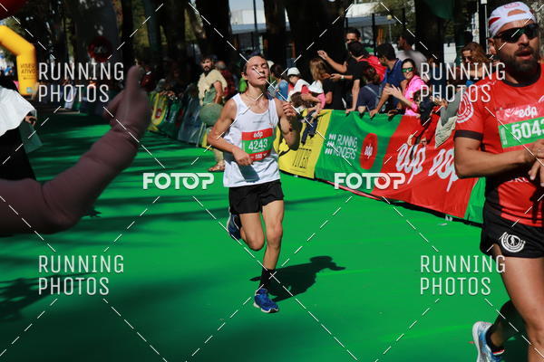 Buy your photos of the eventMeia Maratona Do 2017 on Fotop